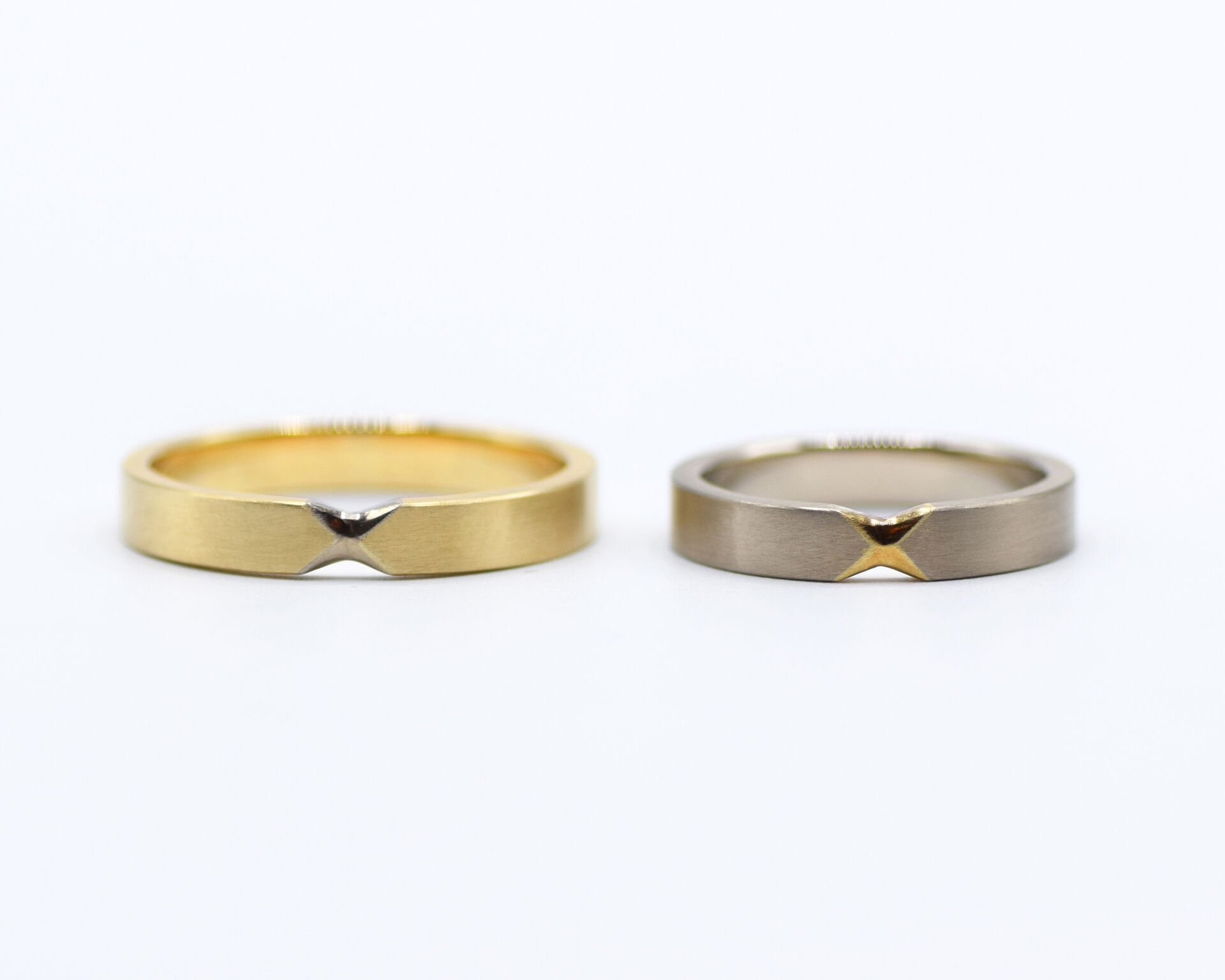 Stone ring M03